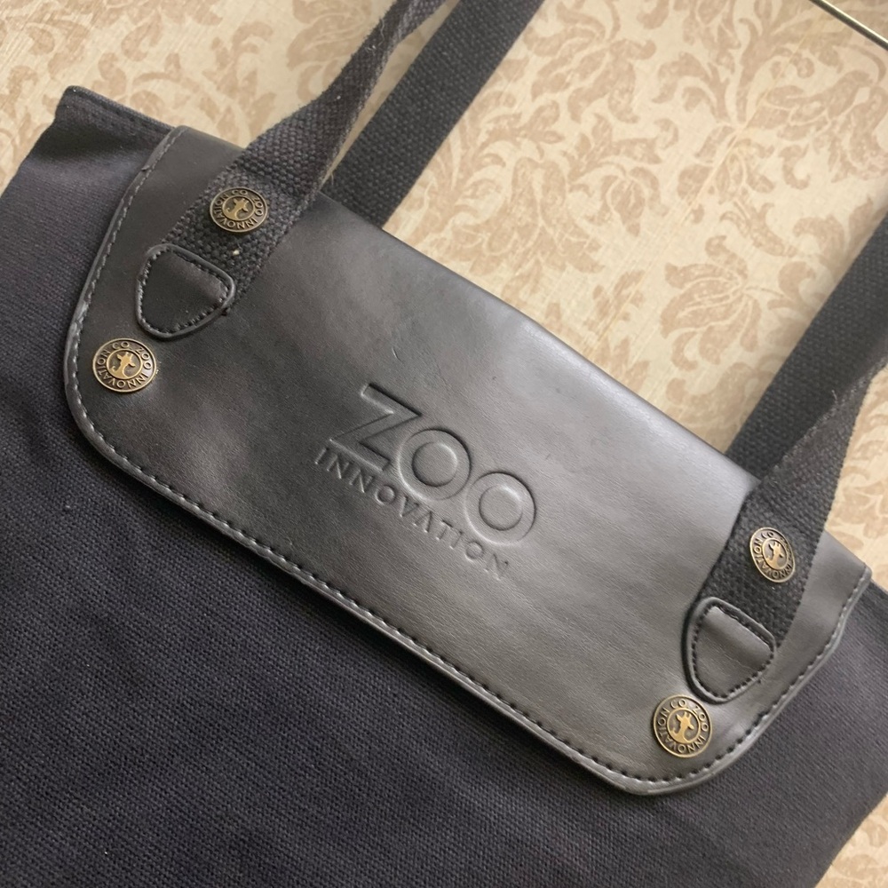 Zoo Innovation Black Tote Bag - Picture 7 of 14